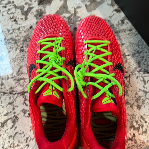 Men’s Nike Zoom Kobe 6 Protro Low 'Reverse Grinch' Size 15 FV4921-600 - Picture 3 of 7